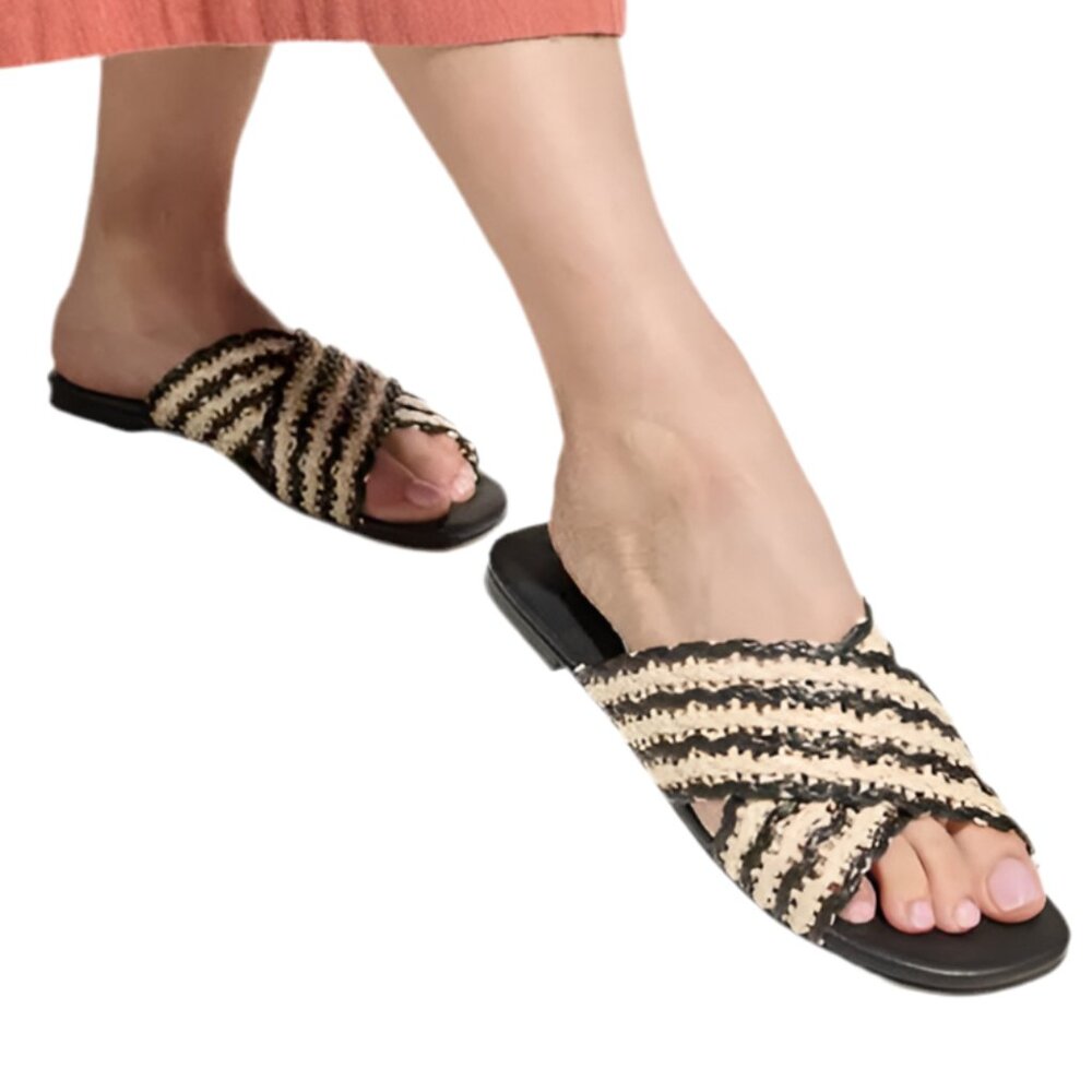 Cassandra Slide Sandal